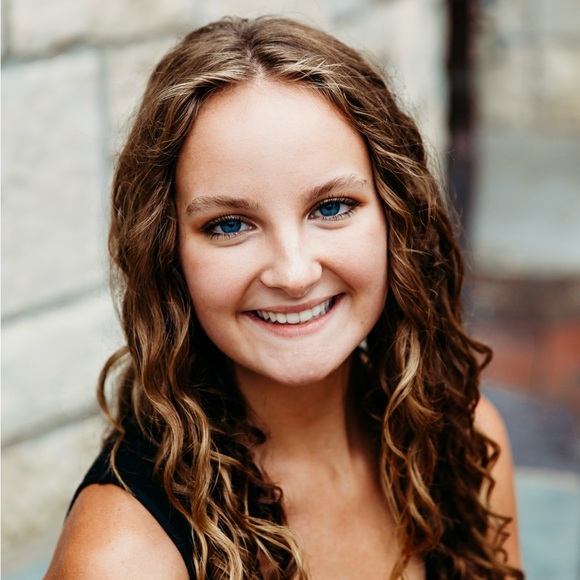 Meet your Posher, Libby - Picture 1 of 1